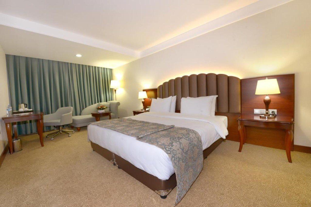 รามาดา พลาซา บาย วินด์แฮม มาลาเทีย อัลทิน คายิซิ Hotel มาลัทยา ภายนอก รูปภาพ