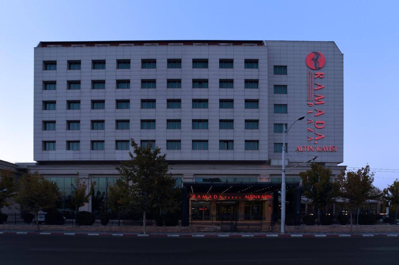 รามาดา พลาซา บาย วินด์แฮม มาลาเทีย อัลทิน คายิซิ Hotel มาลัทยา ภายนอก รูปภาพ