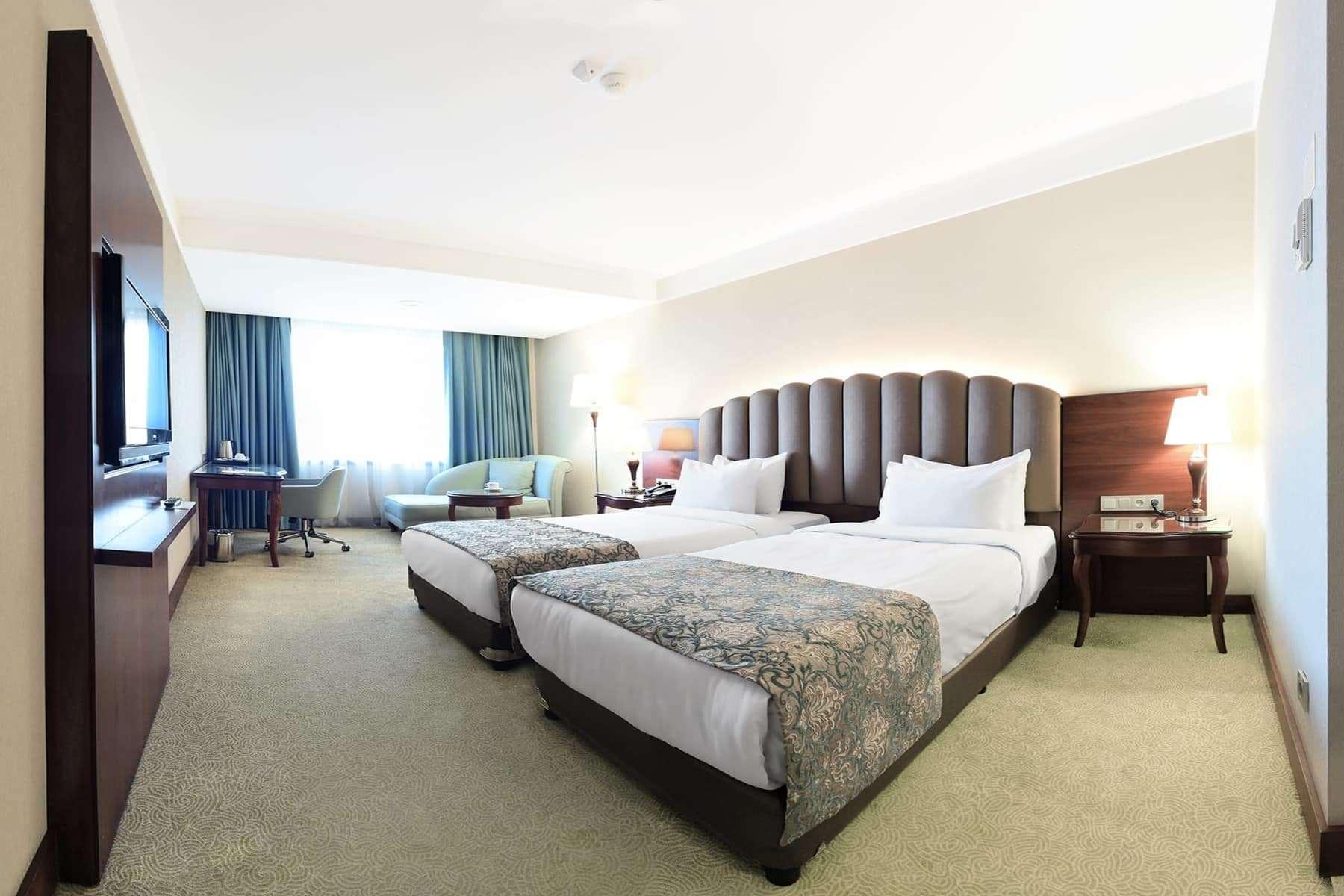 รามาดา พลาซา บาย วินด์แฮม มาลาเทีย อัลทิน คายิซิ Hotel มาลัทยา ภายนอก รูปภาพ
